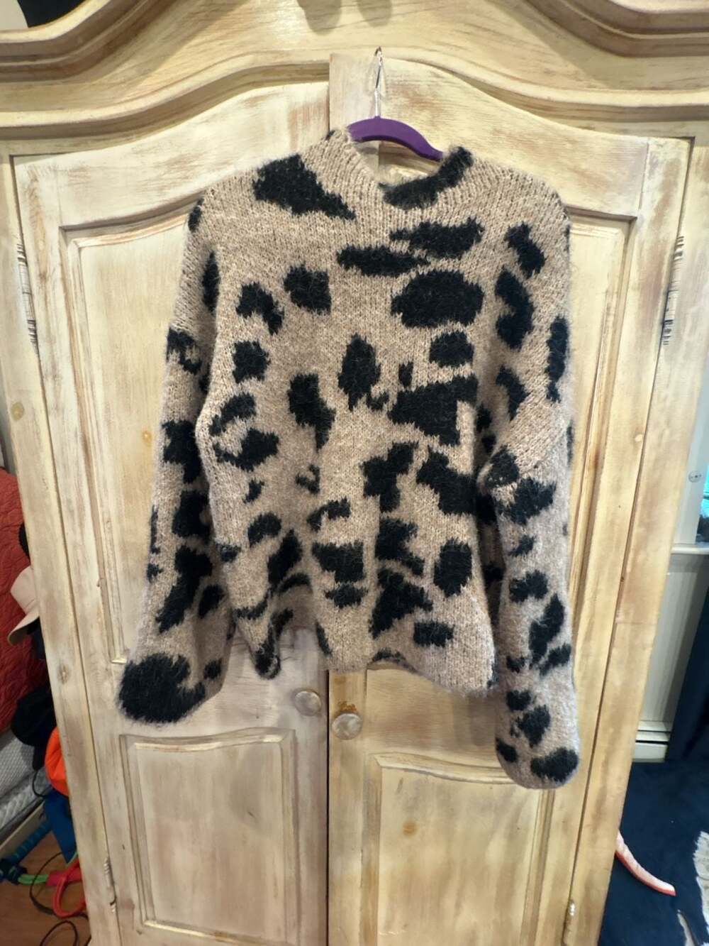 Cyrus Leopard Sweater Size XL Fuzzy Animal Print Crewneck
